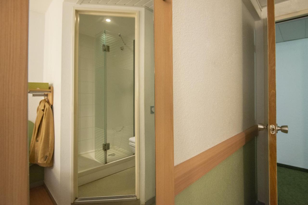 Ibis Budget Antibes Sophia Antipolis Vallauris Exterior photo